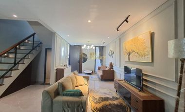 DIJUAL RUMAH 2 LANTAI SHM FULL FURNISHED DEKAT AL AZHAR CAIRO DI SINDUHARJO NGAGLIK SLEMAN