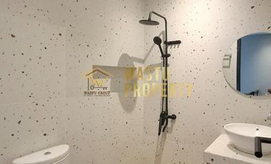 DIJUAL RUMAH 2 LANTAI SHM FULL FURNISHED DEKAT AL AZHAR CAIRO DI SINDUHARJO NGAGLIK SLEMAN