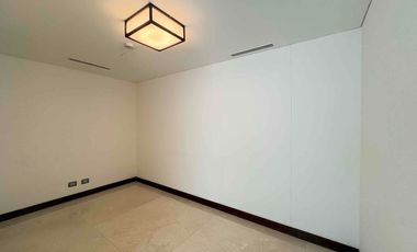 3BR Two Roxas Triangle for lease