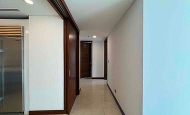 3BR Two Roxas Triangle for lease