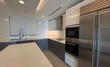 3BR Two Roxas Triangle for lease