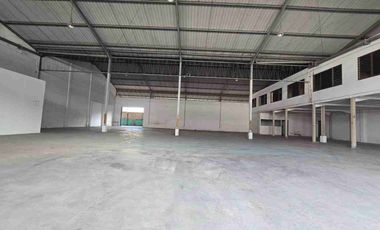 Rungkut industri, Gudang siap pakai. Bagus