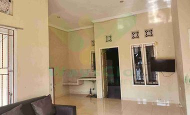DISEWAKAN RUMAH CANTIK DENGAN FURNISH DI TIKALA RESIDENT, HARGA SANGAT MURAH