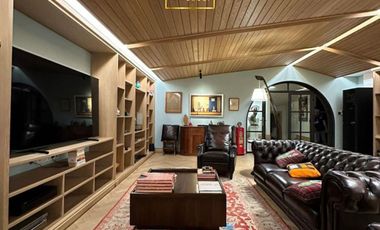 Prestigious Golf Estate Luxury Home in Bukit Golf Pondok Indah