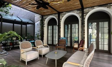 Prestigious Golf Estate Luxury Home in Bukit Golf Pondok Indah