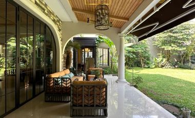 Prestigious Golf Estate Luxury Home in Bukit Golf Pondok Indah