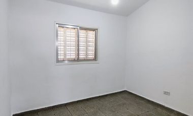 ALQUILER DPTO 2 DORM Bº IPV LOS GIGANTES , con cochera