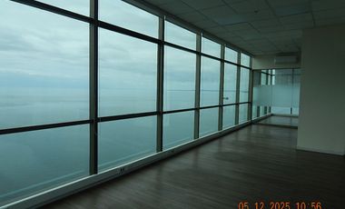 Gran Oficina de 437 m2 Edificio Torre Plaza