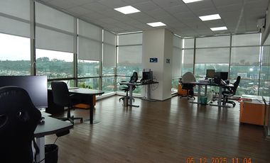 Gran Oficina de 437 m2 Edificio Torre Plaza