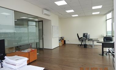 Gran Oficina de 437 m2 Edificio Torre Plaza