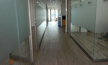 Gran Oficina de 437 m2 Edificio Torre Plaza