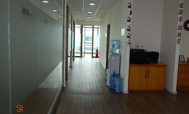 Gran Oficina de 437 m2 Edificio Torre Plaza