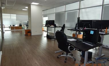 Gran Oficina de 437 m2 Edificio Torre Plaza