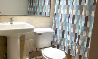 SE ARRIENDA DEPTO AMBOLADO EN EDIF. PANORAMICO.