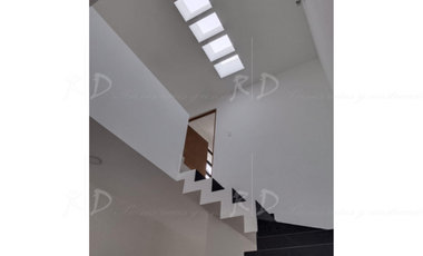 Casa Residencial Excelente Ubicación.