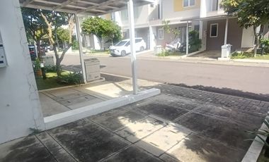 Jual BU (Butuh Uang) Rumah HOOK LUAS di Summarecon Bandung dijual MURAH di Bawah Pasaran