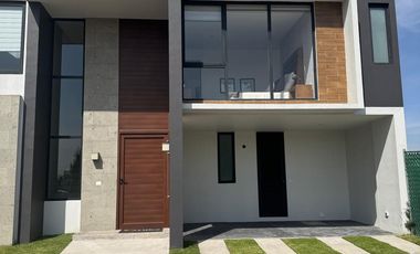 RENTA DE CASA NUEVA MODELO TINTORETO AUREA SALIDA RAPIDA CDMX