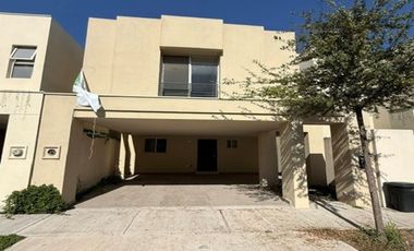 Amplia casa con diseño moderno en Siete Colinas