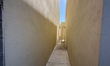 Amplia casa con diseño moderno en Siete Colinas