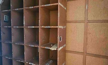 Disewakan ruko hadap hypermart deket exit toll di lippo karawaci