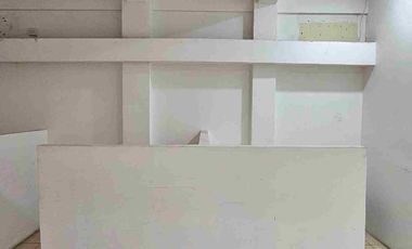 Disewakan ruko hadap hypermart deket exit toll di lippo karawaci