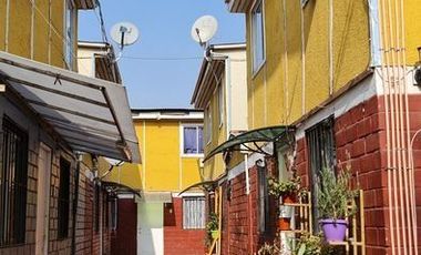 Casita 2 dormitorios en comuna la Granja