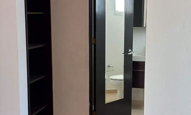 RENTA DE CASA PASEO ARBOLEDA A 45 MINUTOS DE SANTA FE