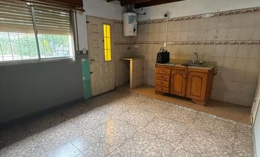 ALQUILER  DPTO DOS AMBIENTES