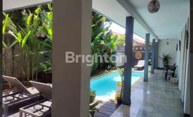 DIJUAL – HOTEL 3 LANTAI 11 KAMAR | PETITENGET, KUTA