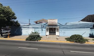 CASA COMERCIAL EN VENTA
