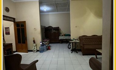 dijual rumah second di area gedong kuning rejowinangun dekat SMP N 9 jogja