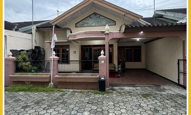 dijual rumah second di area gedong kuning rejowinangun dekat SMP N 9 jogja
