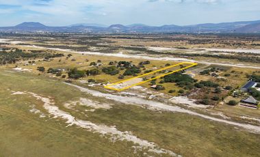 Terreno en venta en Villa Corona