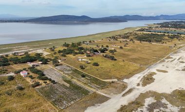 Terreno en venta en Villa Corona