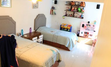 Amplia Casa en Venta en Ciudad Satélite