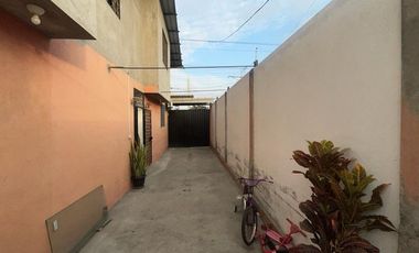 casa de venta en manta barrio costa azul