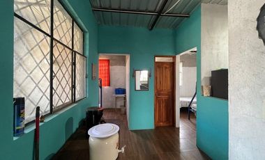 casa de venta en manta barrio costa azul