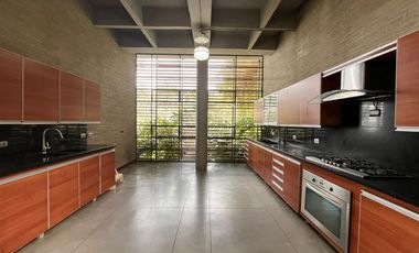 Casa en Venta en Los Balsos Poblado Medellin Antioquia