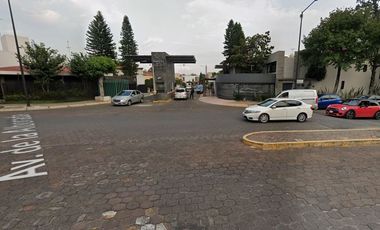 Inversión Segura y Rentable en Bienes Raíces, Casa en Bosques del Pedregal, Tlalpan, CDMX.