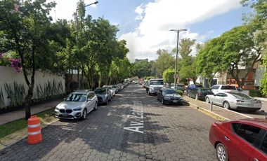 Inversión Segura y Rentable en Bienes Raíces, Casa en Bosques del Pedregal, Tlalpan, CDMX.