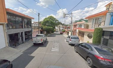 Inversión Segura y Rentable en Bienes Raíces, Casa en Col. Cumbria, Cuautitlán Izcalli, EDOMEX.