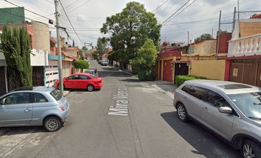 Inversión Segura y Rentable en Bienes Raíces, Casa en Col. Cumbria, Cuautitlán Izcalli, EDOMEX.