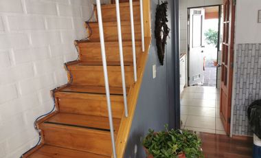 Peñaflor Arriendo Preciosa Casa 3D 2B en Condominio Las Flores