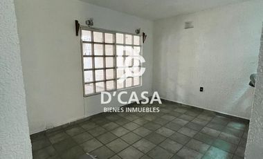 SE RENTA CASA EN ARBOLEDAS