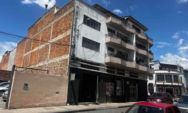 casas y edificios en venta en zonas comerciales sectores estadio centro histórico batán san Sebastián con locales oficinas y departamentos