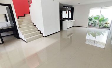 Casa en renta, en Fraccionamiento Valle Diamante, Pachuca.