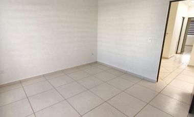 CASA EN VENTA EN JARDINES DEL SUR 6