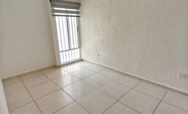 CASA EN VENTA EN JARDINES DEL SUR 6