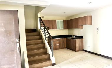 3BR Townhouse For Rent in Woodsville Residences, Merville, Paranaque Near Airport, Resorts World