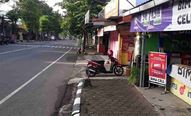 Rumah Murah 2 Lantai Pinggir Jalan Besar Bonus 2 Toko